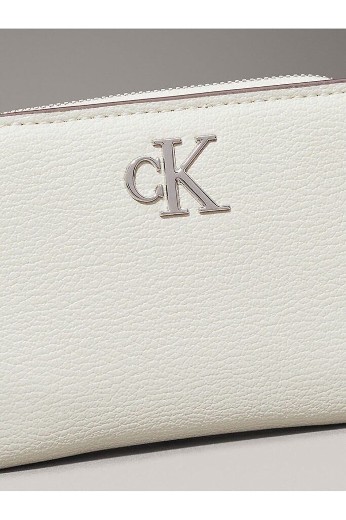 Calvin Klein Minimal Monogram Md Zip Around