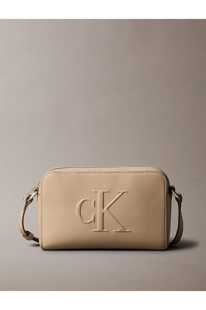 Calvin Klein Sculpted Ew Camera Bag