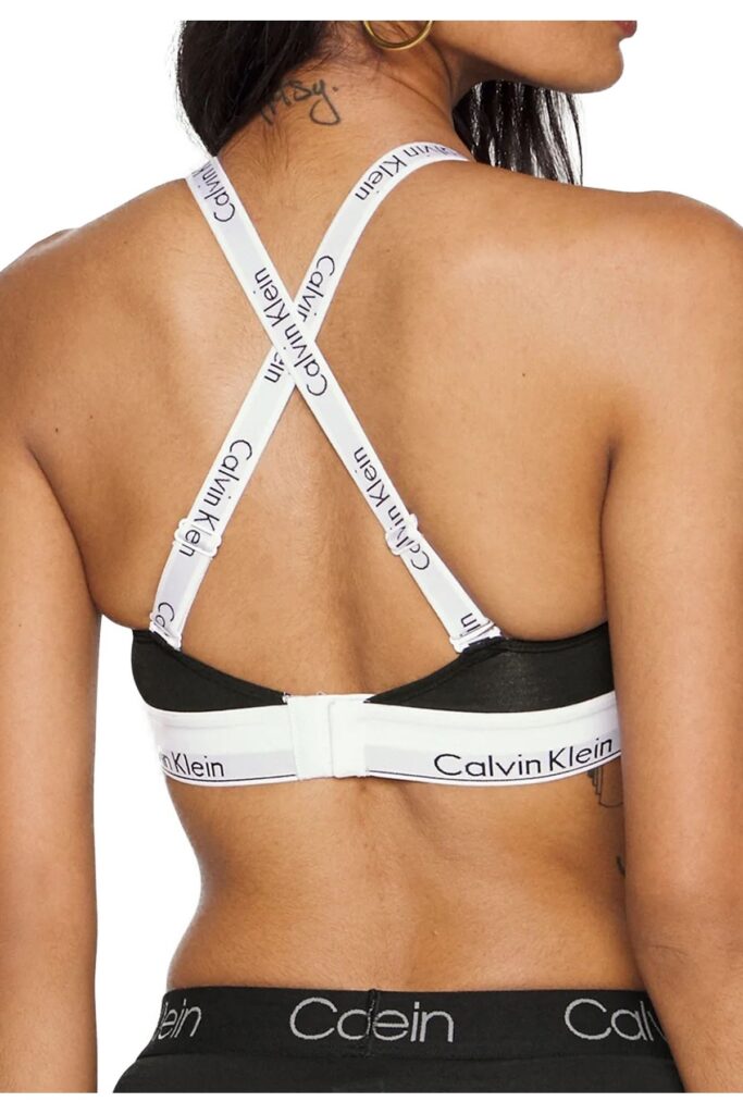 Calvin Klein Women's Milk Pillow Qf7059E-Ub1