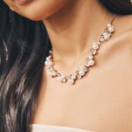 Gold Tone Sparkle Pearl Effect Pully Necklace