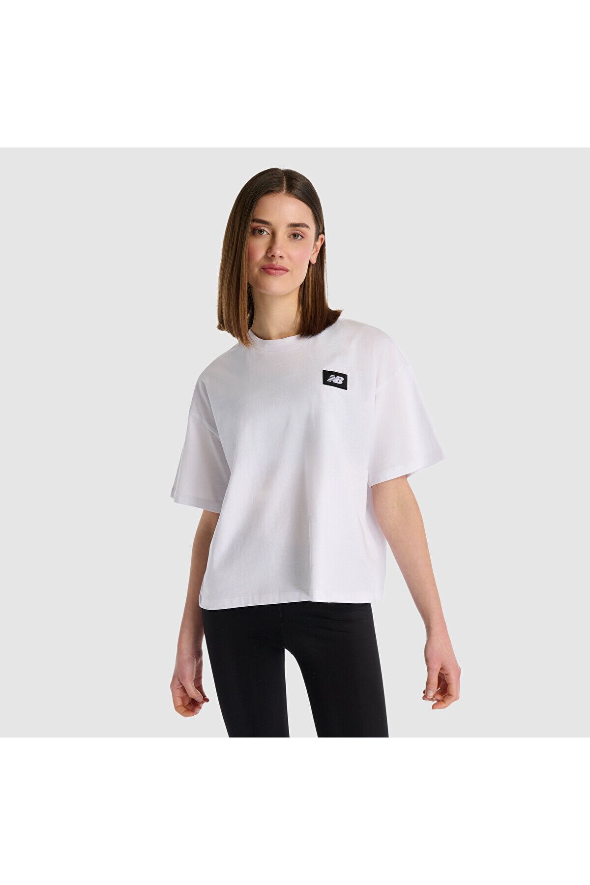 New Balance Lifestyle Kadın Beyaz Günlük Stil T-shirt Wnt1520-wt